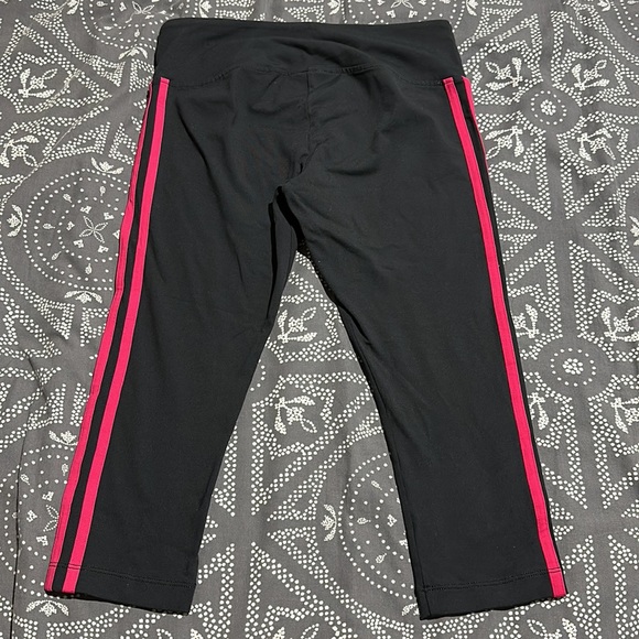 ADIDAS Ladies Size S Leggings Excellent Condition BLACK/PINK STRIPES - Picture 3 of 5
